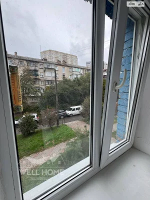 Продаж Кімната