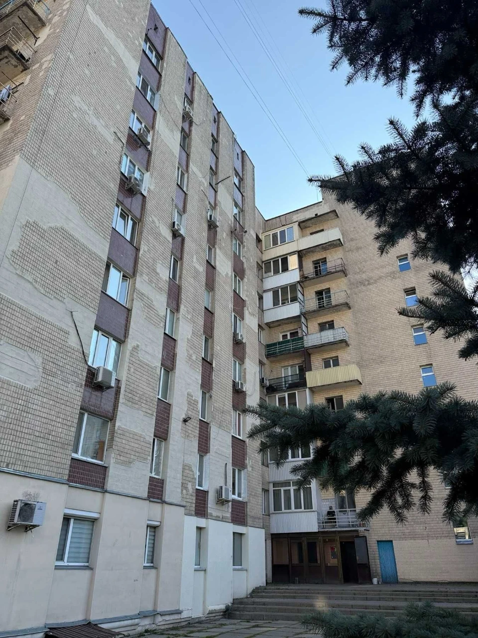 Терміново кімната в гуртожитку, як окрема квартира, р-н парк