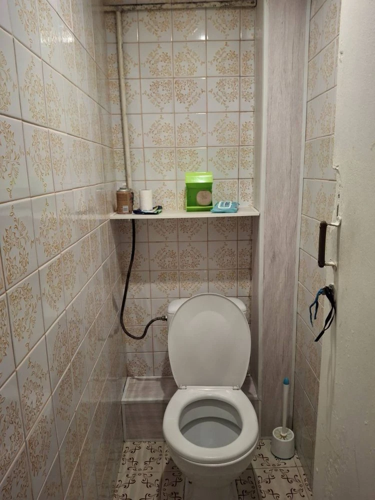 Продам кімнату центр