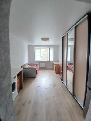 Продам Кімнату 17м2, вул. Київська 298-а, без комісії