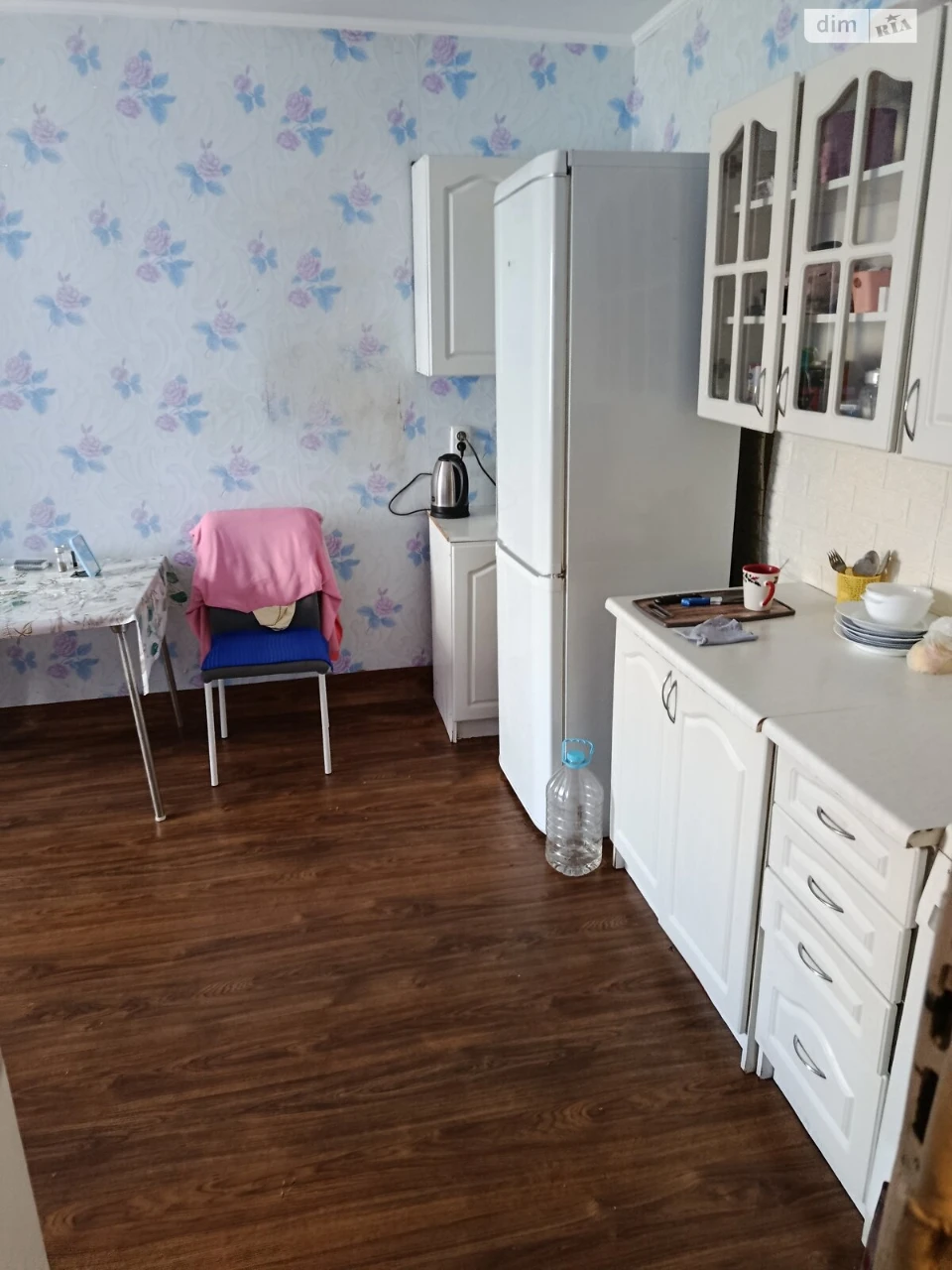 Продаж Кімната