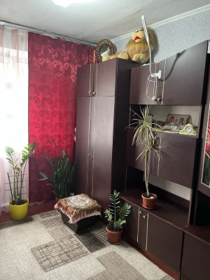 ТЕРМІНОВО!!Продам кімнату в гуртожитку