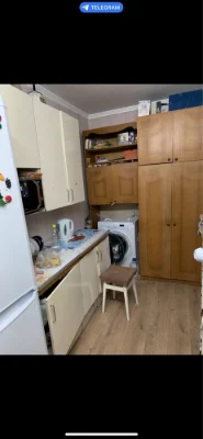 Продам власну кімнату на Грушевського 1