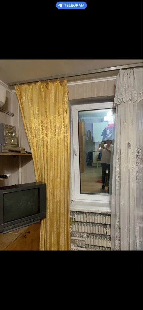 Продам власну кімнату на Грушевського 1