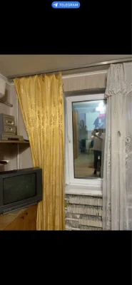 Продам власну кімнату на Грушевського 1