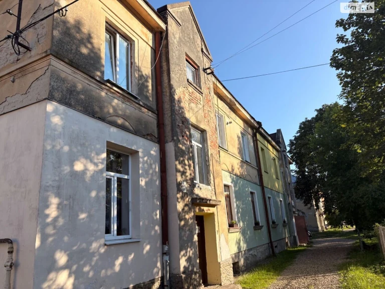 Продаж Кімната