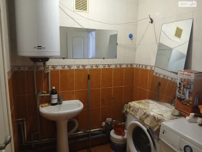 Продаж Кімната