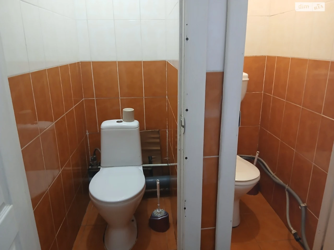 Продаж Кімната