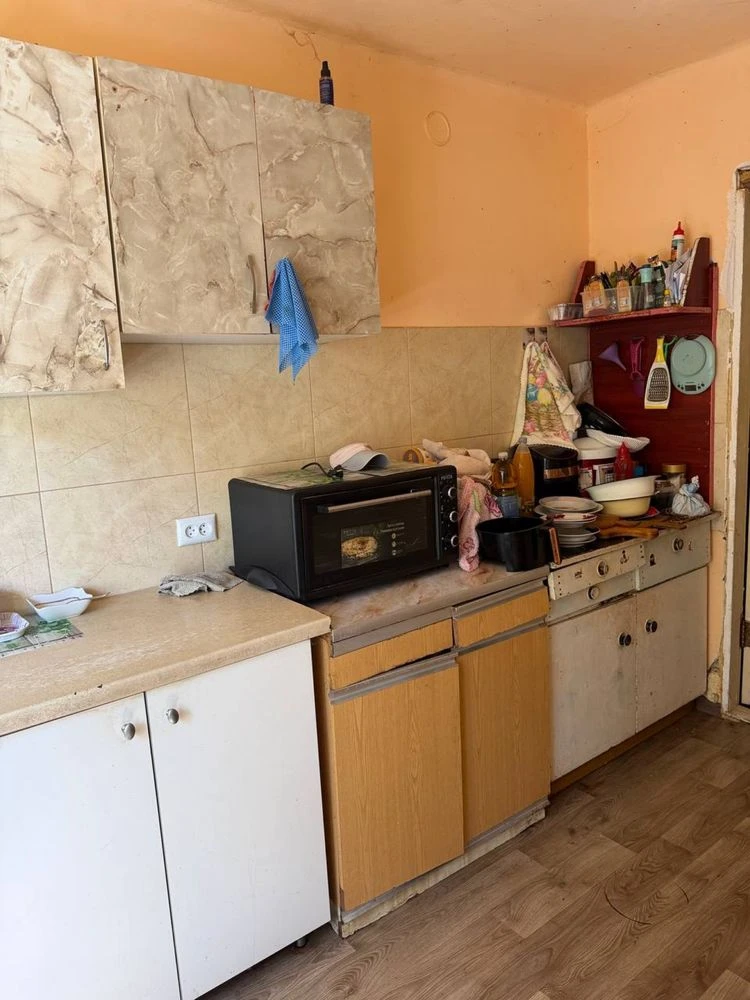 Продам комнату в общежитии центр