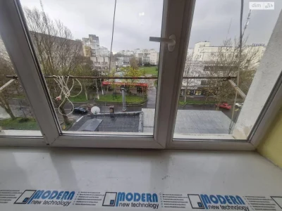Продаж Кімната
