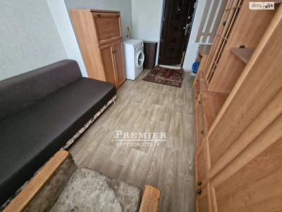 Продаж Кімната