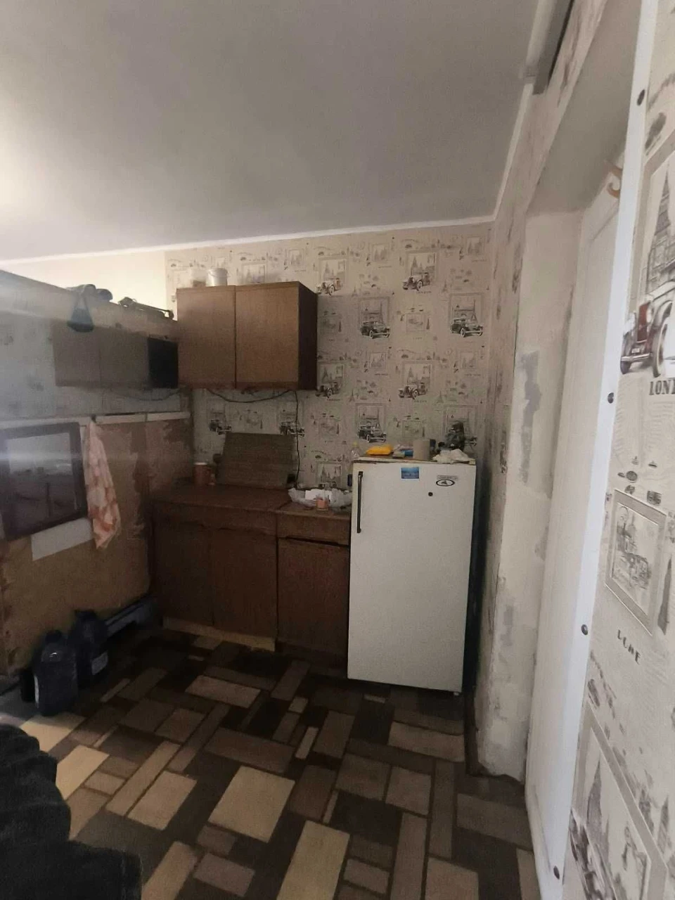 Продам кімнату в гуртожитку в центрі м. Конотоп