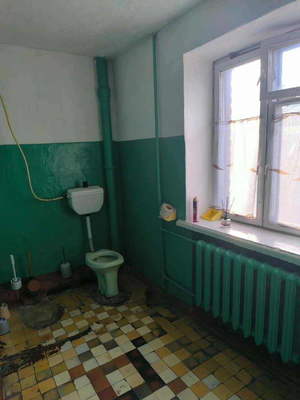 Продам кімнату в гуртожитку в центрі м. Конотоп