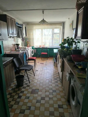 Продам кімнату в гуртожитку в центрі м. Конотоп