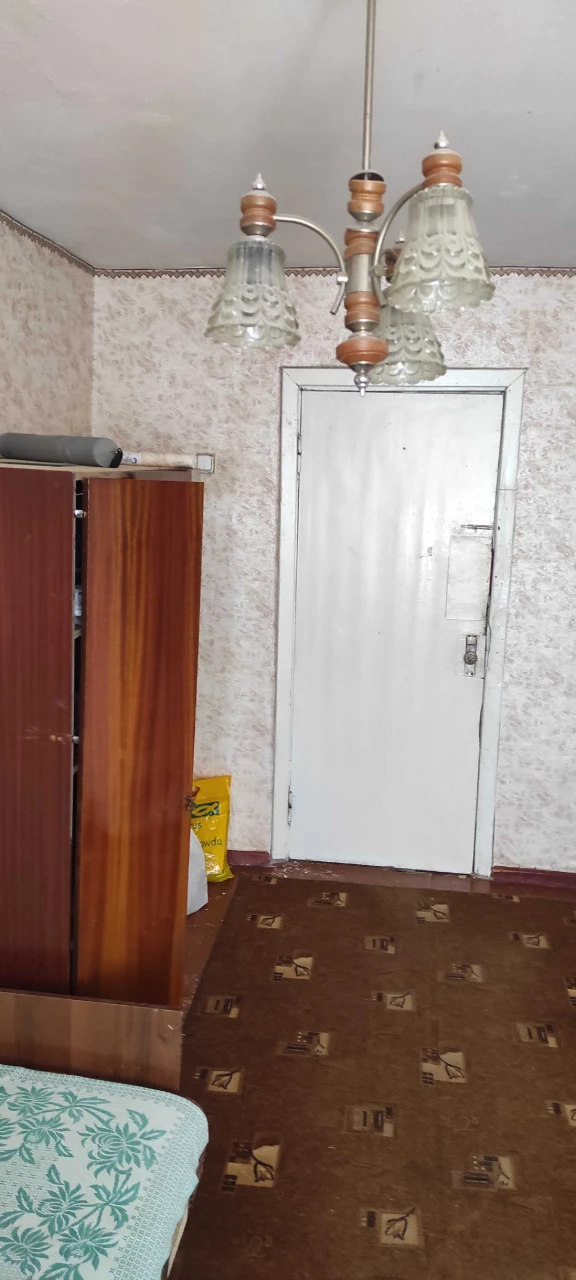 Продам кімнати в гуртожитку  Сумська обл,м.Конотоп.