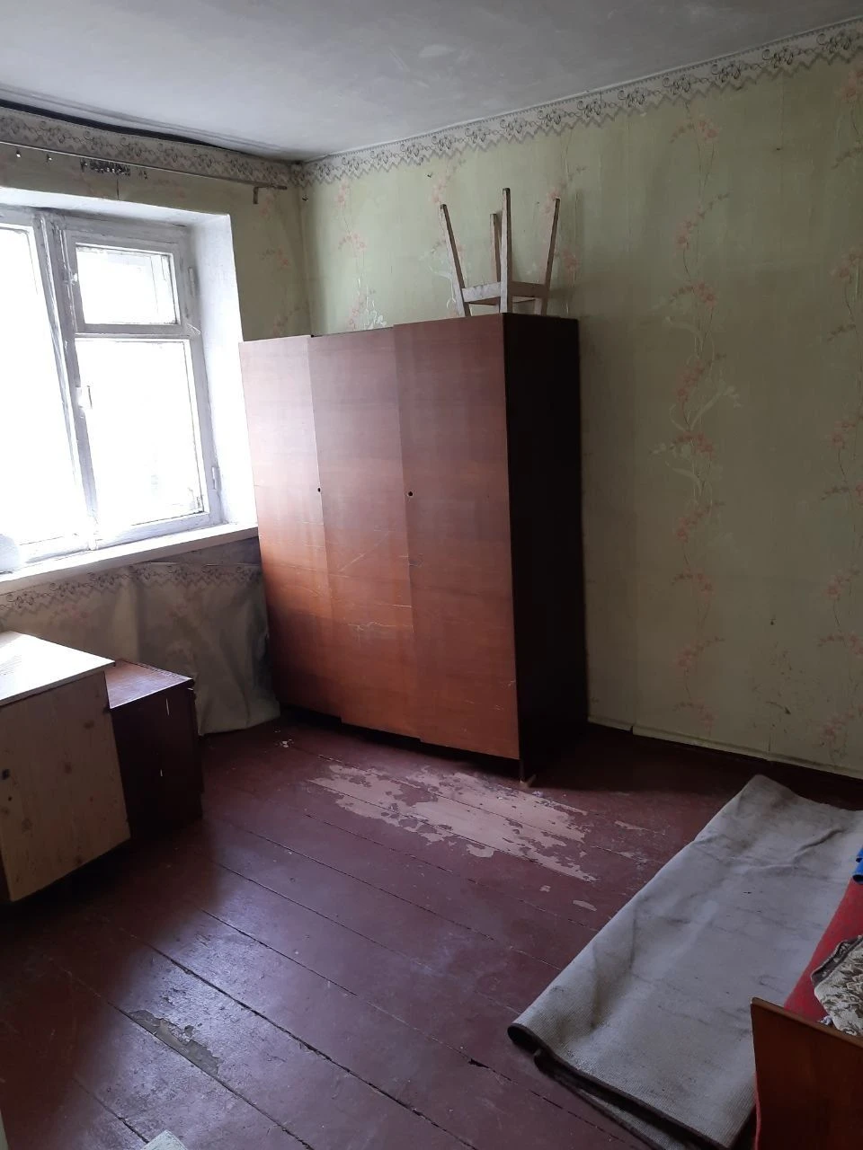 Кімната з власною кухнею