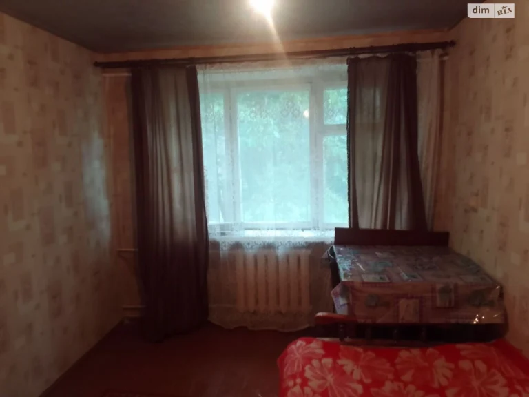 Продаж Кімната