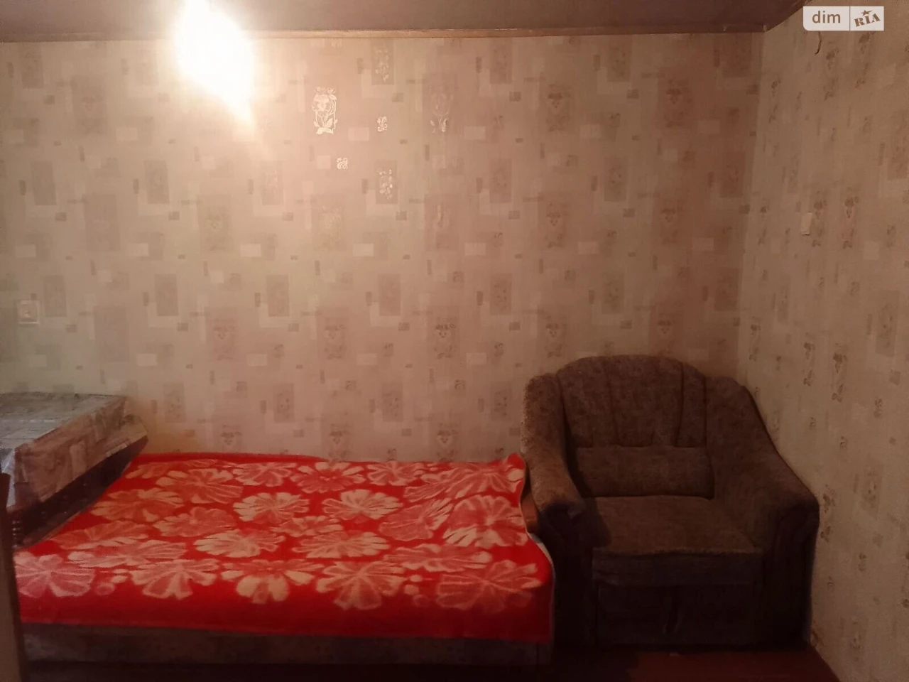 Продаж Кімната