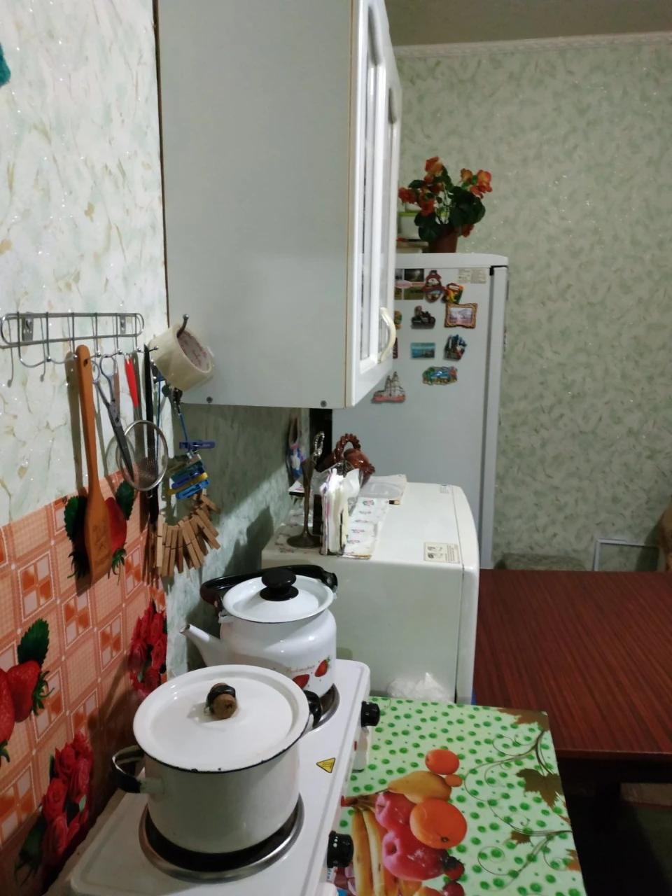 Продам кімнату (в минулому сімейний гуртожиток).
