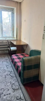 Продам комнату в общежитии.