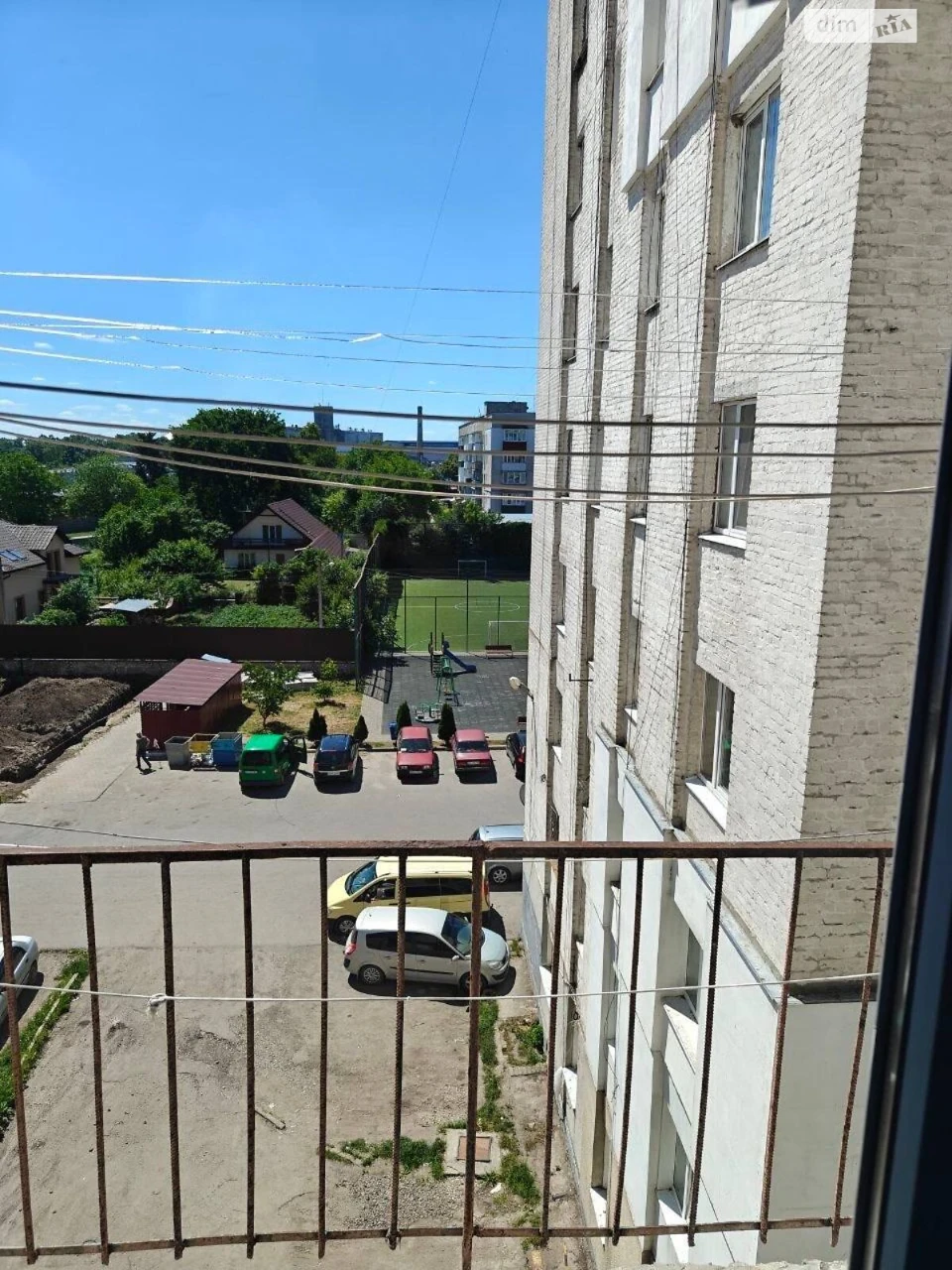 Продаж Кімната