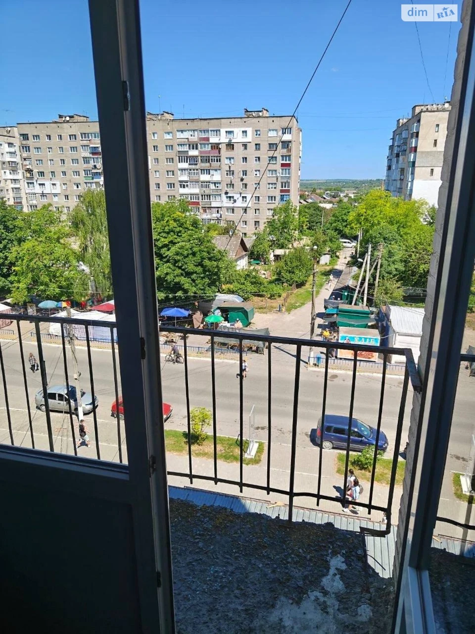 Продаж Кімната