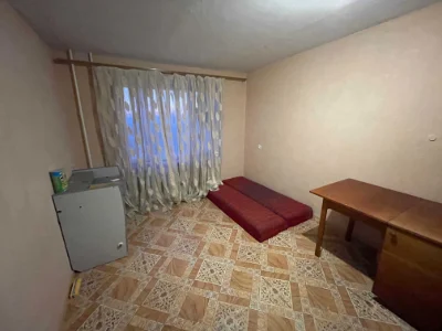 Продаж кімнати в гуртожитку, руські ф-ки, район магазину "Ма