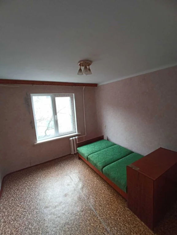 продам кімнату в гуртожитку