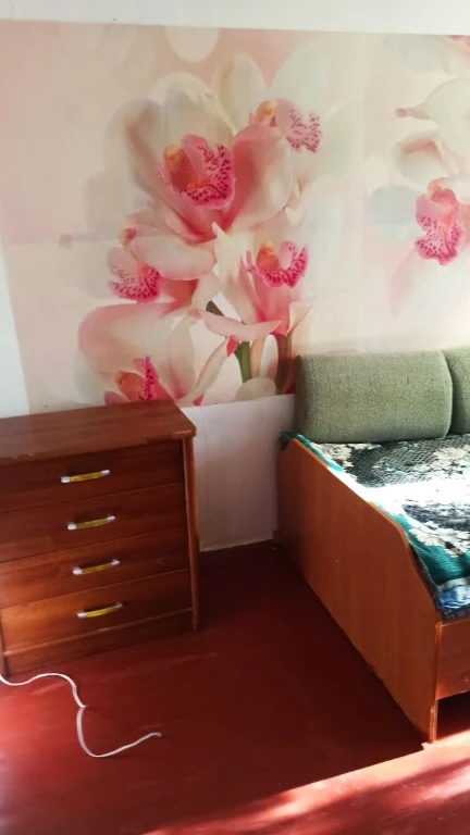 Продам кімнату в двох кімнатній квартирі