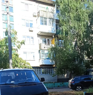Продам кімнату в двох кімнатній квартирі