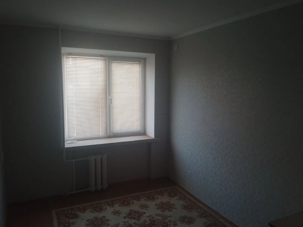 Продам кімнату 14,5 м² з ремонтом у гуртожитку, м. Бар
