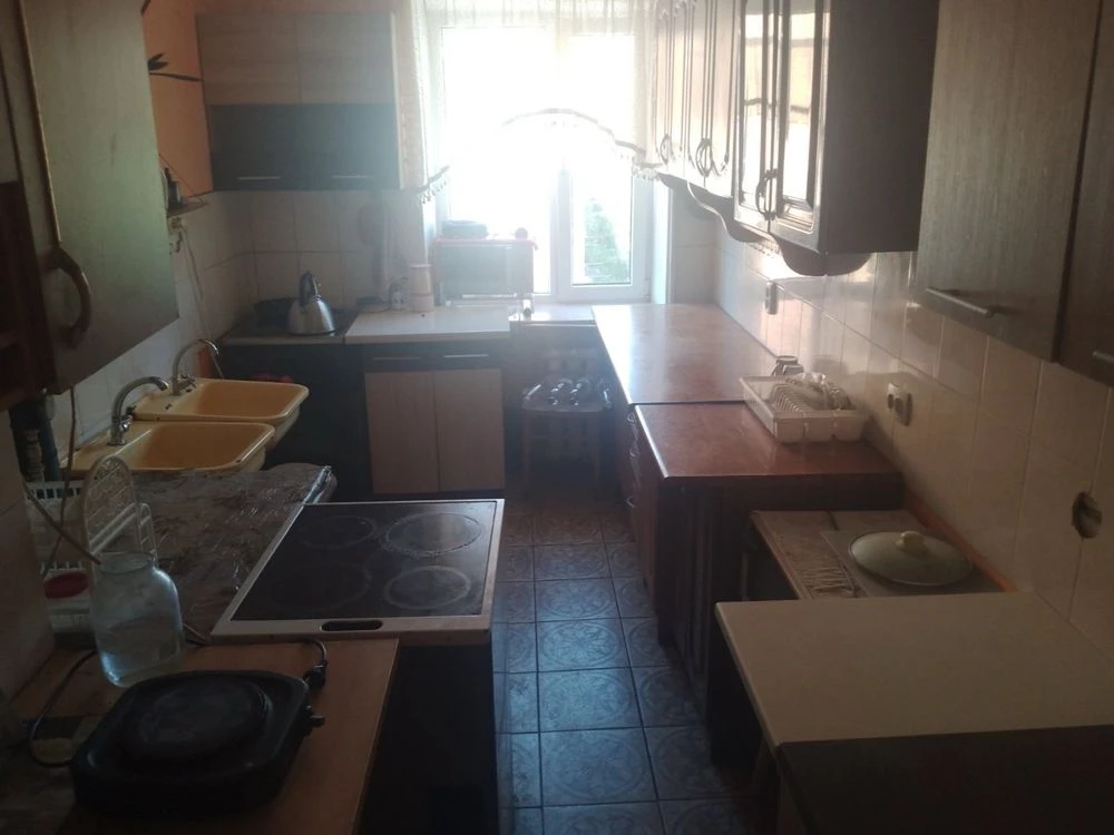 Продам кімнату 14,5 м² з ремонтом у гуртожитку, м. Бар