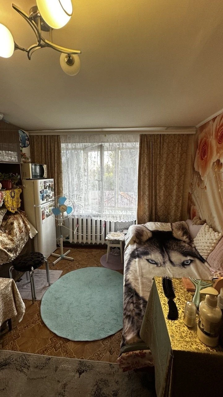 ПРОДАЖ малосімейки у самому ЦЕНТРІ міста! вул. Гагаріна (нав