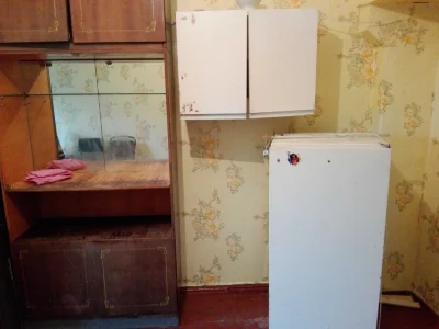 Продам велику малосімейку у Крюкові.
