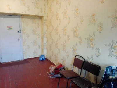 Продам велику малосімейку у Крюкові.