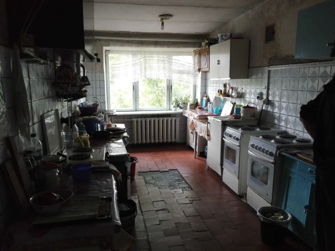Продам велику малосімейку у Крюкові.