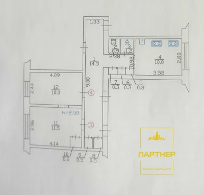 Продам  Дві  суміжні  кімнати  у  малосімейці  в  центрі  Кр