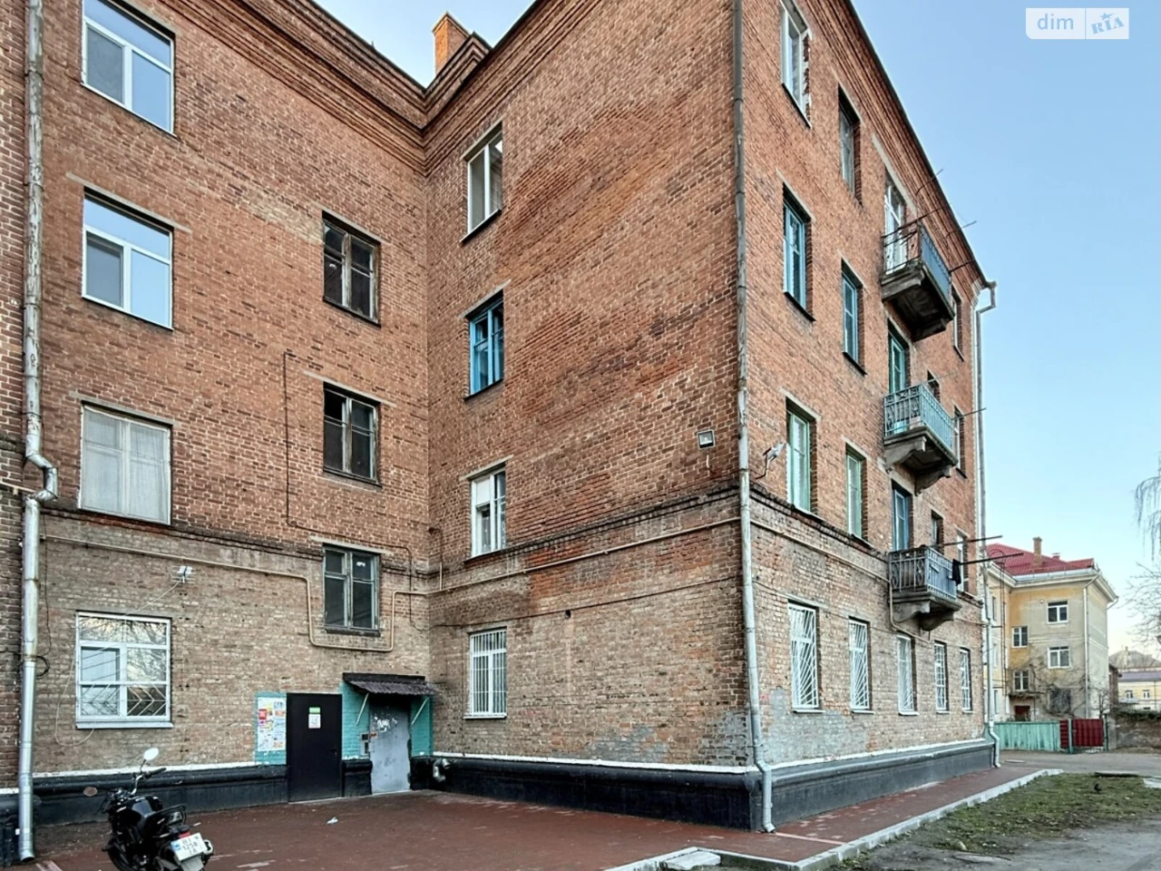 Продаж Кімната Крюківський
