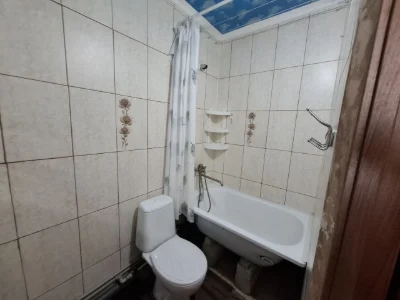 Продам гостінку 16.2 кв/м