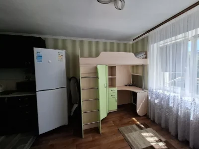 Продам гостінку 16.2 кв/м