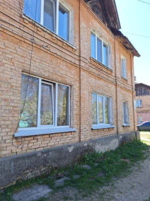 Продаю кімнату в комунальній квартирі по вулиця Мазепи.