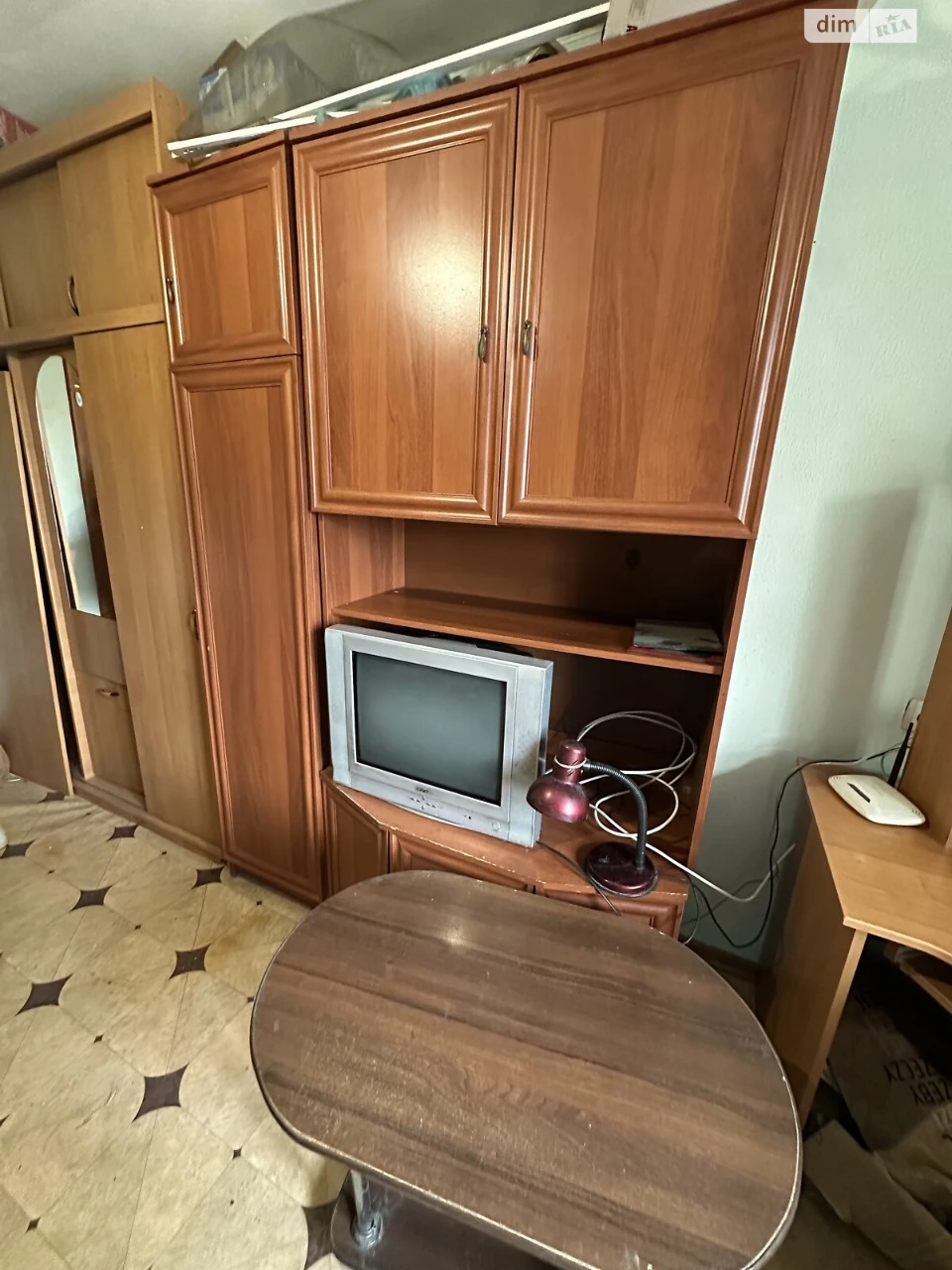 Продаж Кімната