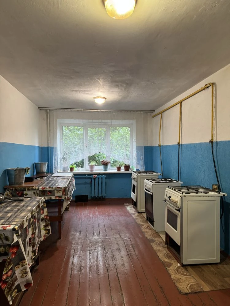 Продаж кімнати у гуртожитку у Вишневому