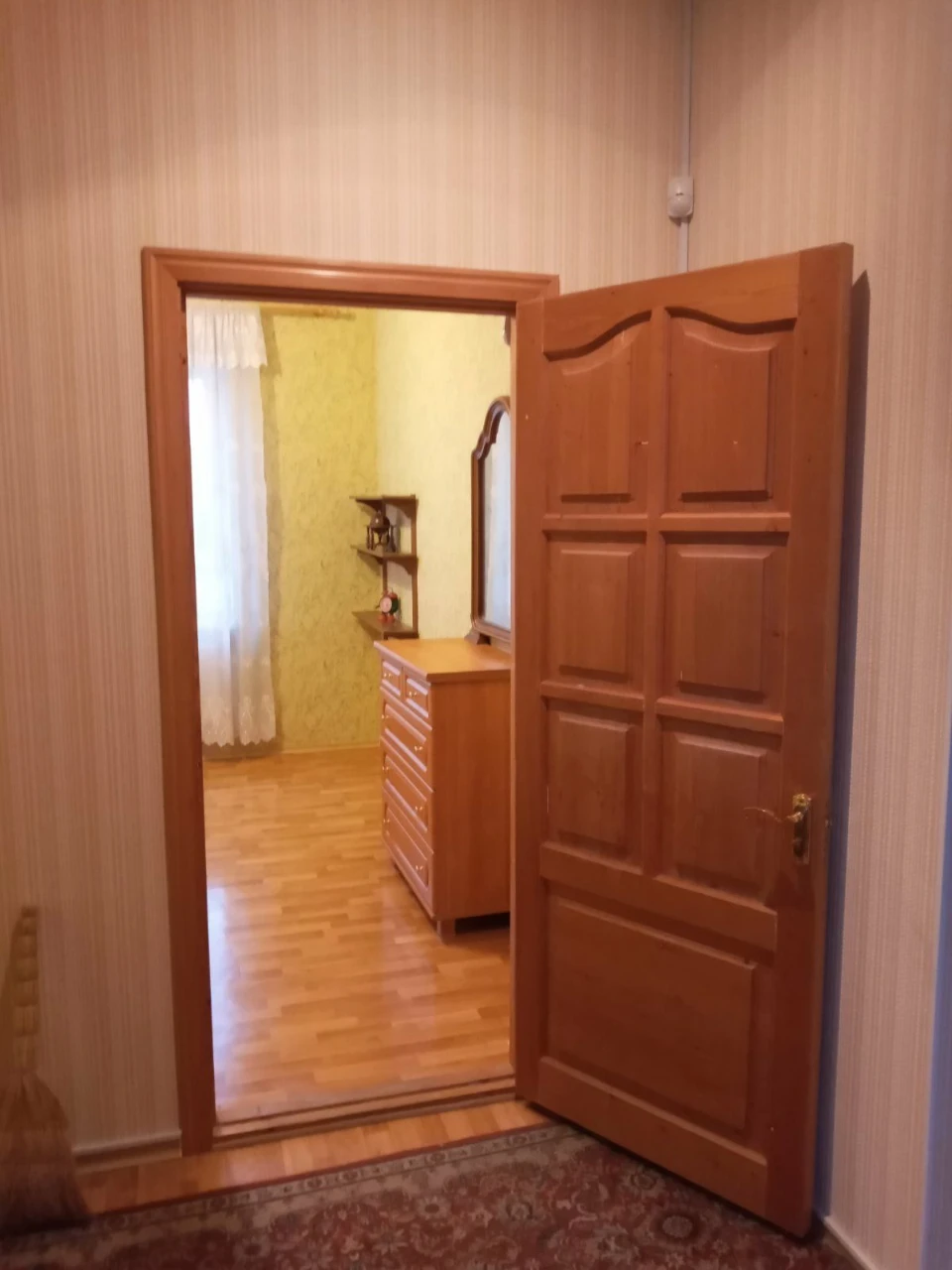Сдам 2 разные комнаты !!