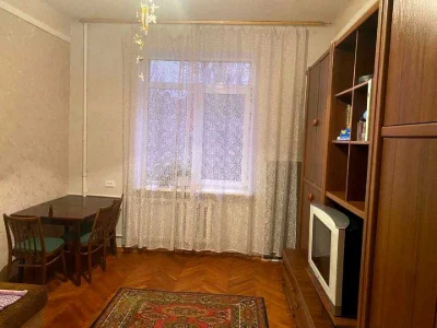 Будинок. Київ, Лондонська вул.
