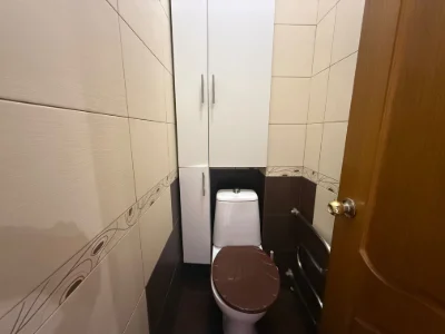 2 кімнатна сталінка з балконом на Середньофантанській