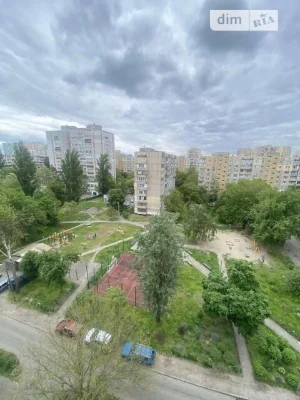 Sale of 3-room apartment 70 sq. m on Mykilsko-Slobidska street •