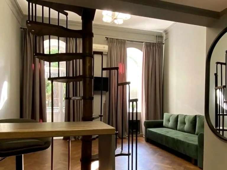 Продаж квартири 1-кімн. 26 м² 2/3 пов.