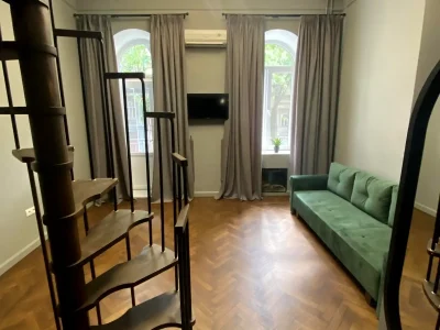 Продаж квартири 1-кімн. 26 м² 2/3 пов.