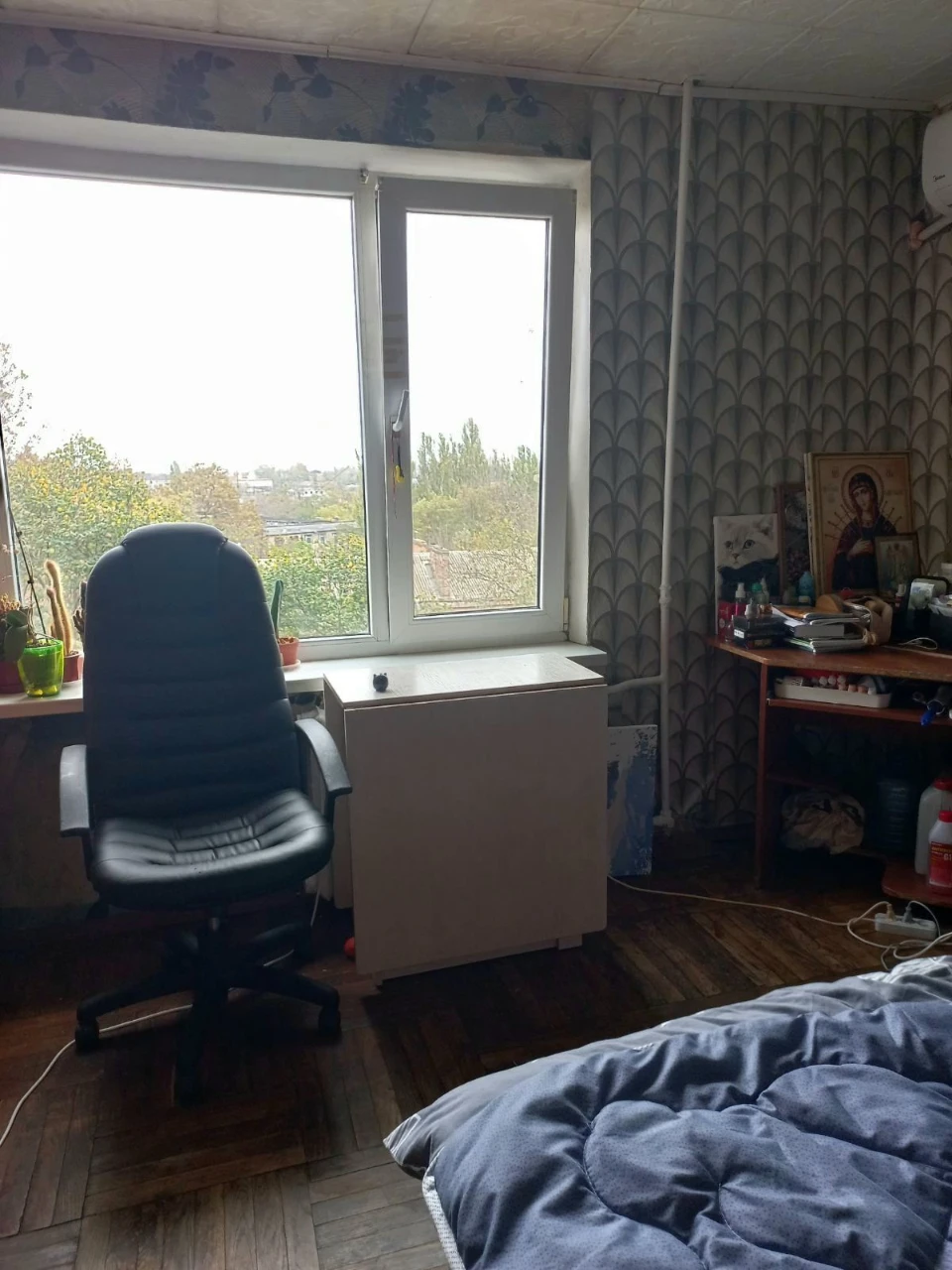 Продам 3 кімнатну квартиру. Овідіопольска дорога, кут ул.С.